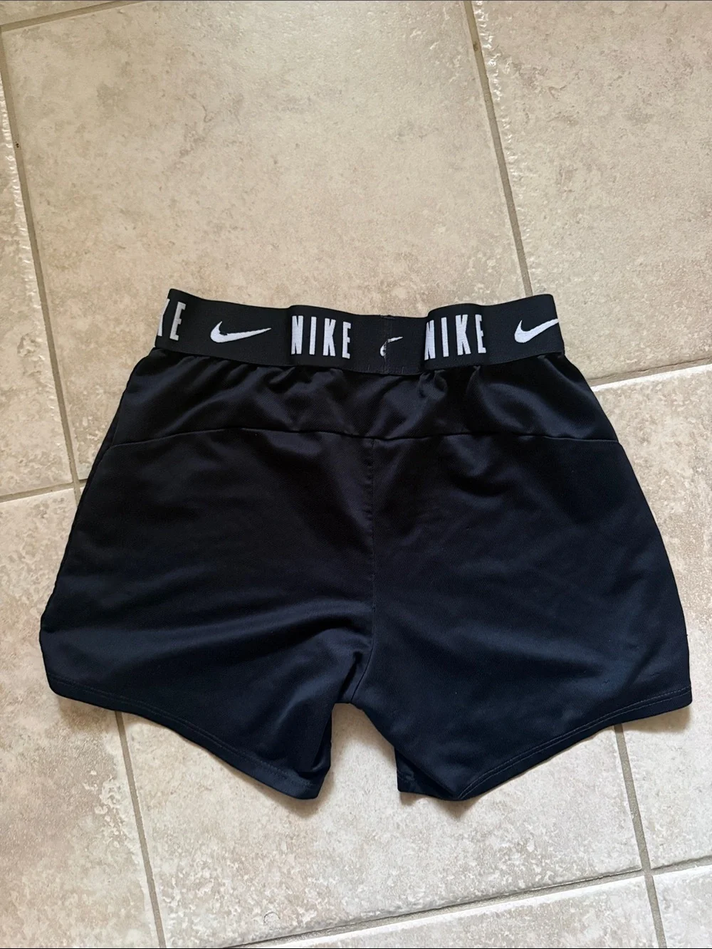 Nike Black Kids Athletic Shorts with Logo Elastic Waistband